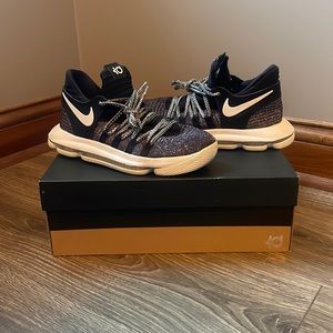 Nike KD11, kids basketball shoes